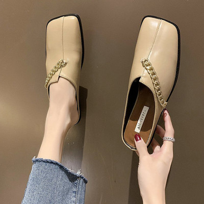 Pantofi de dama din piele cu lant metalic in trei culori