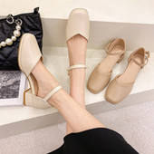 Γυναικεία μοντέρνα έκο δερμάτινα παπούτσια σε μπεζ και καφέ χρώμα