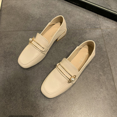 Pantofi casual dama din piele cu element metalic si perla