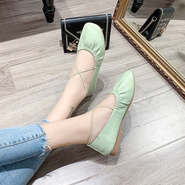 Pantofi de dama din piele cu bretele si talpa plata