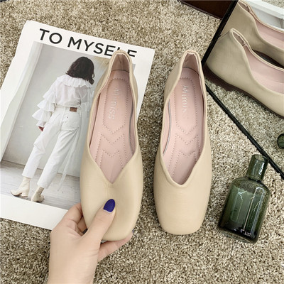 Pantofi casual din piele ecologica cu talpa plata - un model curat