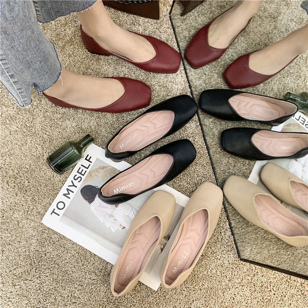 Pantofi casual din piele ecologica cu talpa plata - un model curat