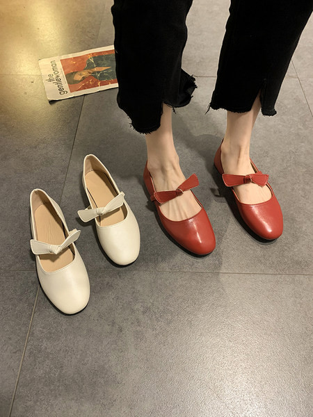 Pantofi de dama din piele cu talpa plata si panglica