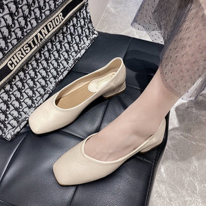 Pantofi dama din piele ecologica - model curat