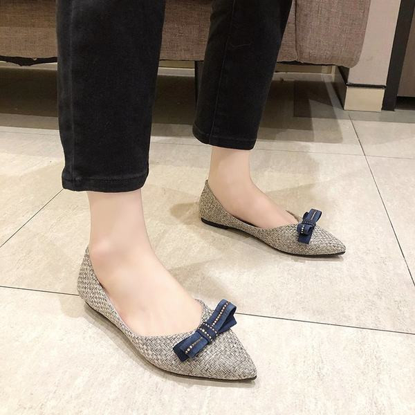 Pantofi de dama actuali cu panglica