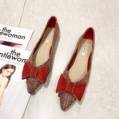 Pantofi textile ascutiti cu panglica