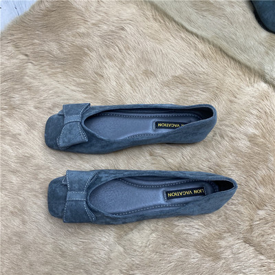 Model nou de pantofi dama din piele intoarsa cu panglica