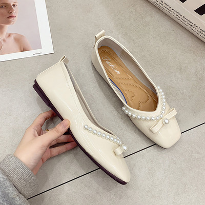 Γυναικεία έκο δερμάτινα παπούτσια με πέρλες σε τρία χρώματα