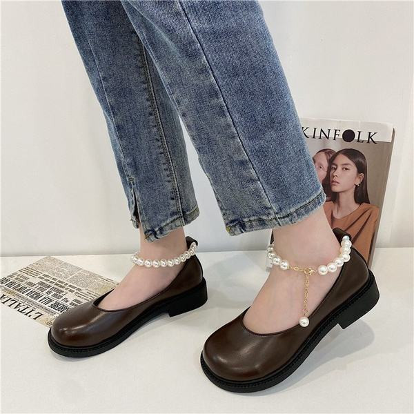 Pantofi de dama din piele cu perle