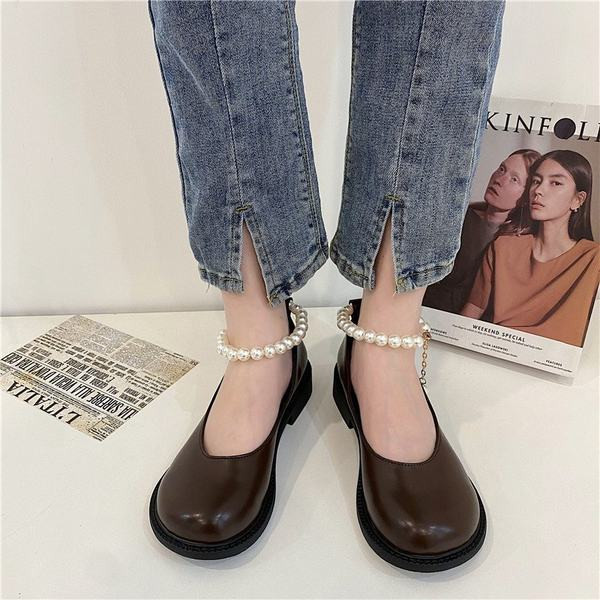 Pantofi de dama din piele cu perle