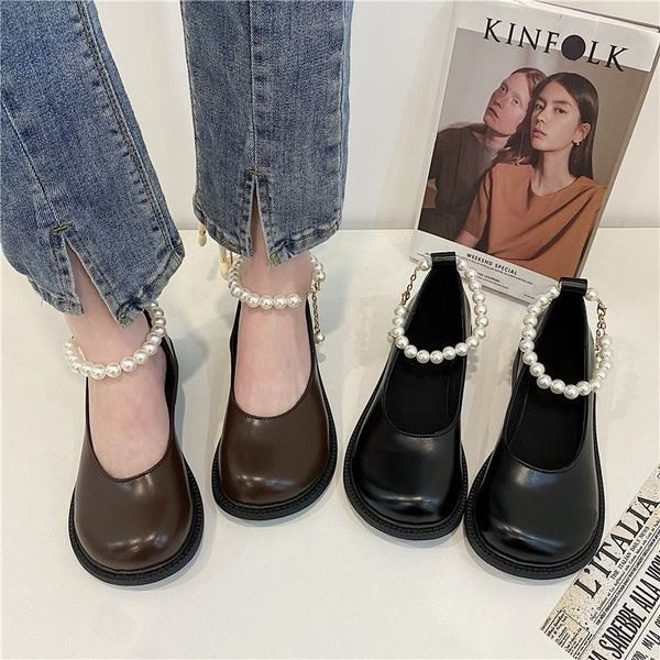 Pantofi de dama din piele cu perle