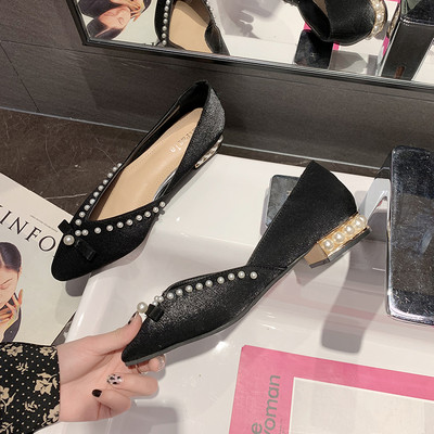 Pantofi dama de primavara cu perle - model ascutit