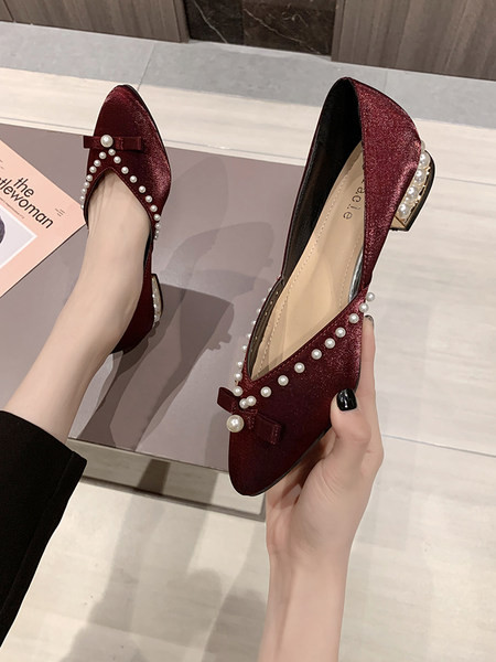 Pantofi dama de primavara cu perle - model ascutit