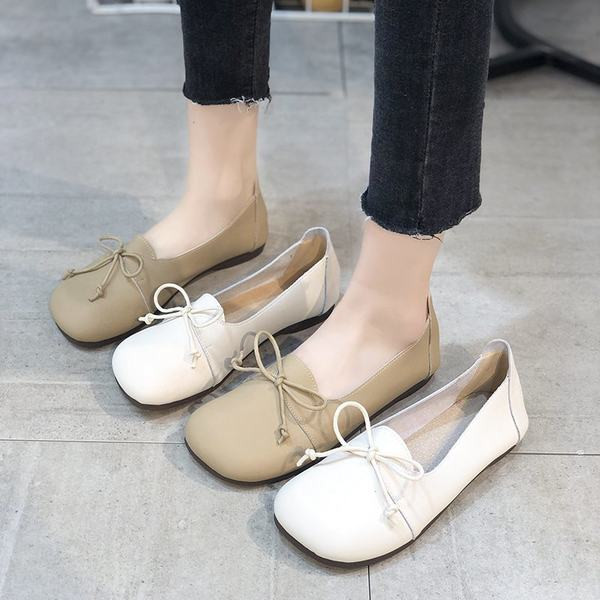 Pantofi moderni din piele cu panglica si talpa plata