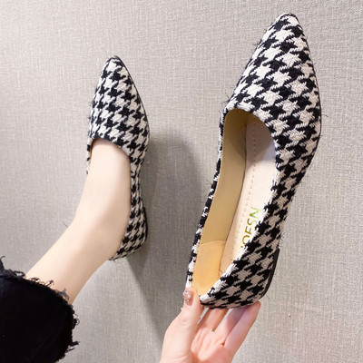 Model nou de pantofi de primavara textil