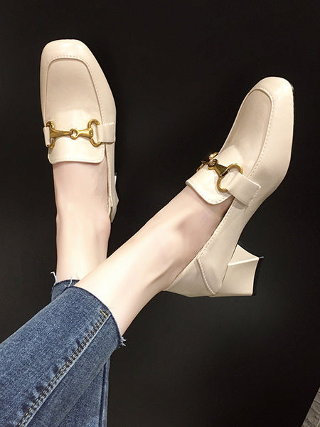 Pantofi casual cu decor metalic si toc mic de 5 cm grosime