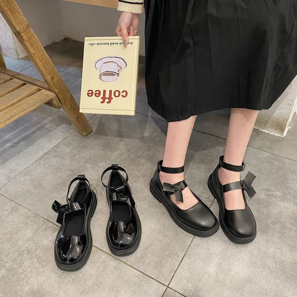 Pantofi casual dama cu catarama - doua modele