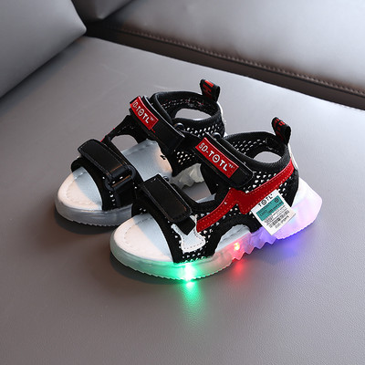Sandale luminoase pentru copii pentru fete și băieți - mai multe modele