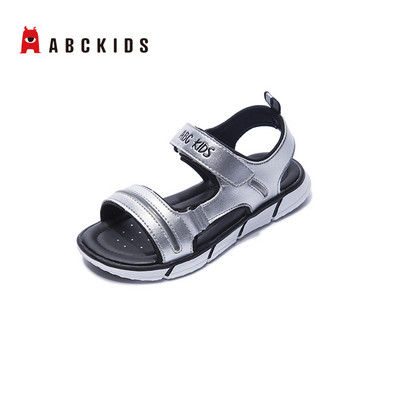 Παιδικά σανδάλια με λουράκια βελκρό κατάλληλα για αγόρια και κορίτσια