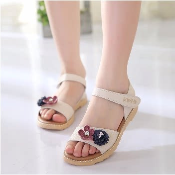 Sandale pentru copii cu element 3D flori și autocolant