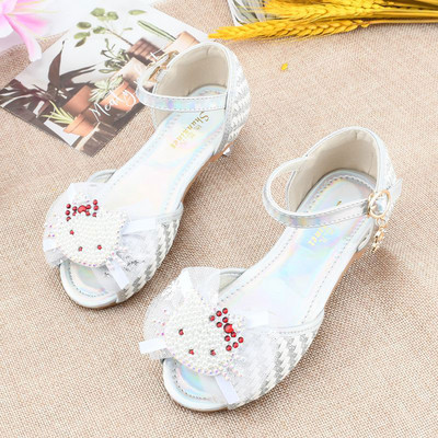 Παιδικά casual σανδάλια με διακοσμητικές πέτρες και τρισδιάστατο στοιχείο για κορίτσια