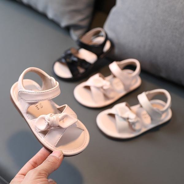 Ležerne sandale za djevojčice s trakom i čičkom