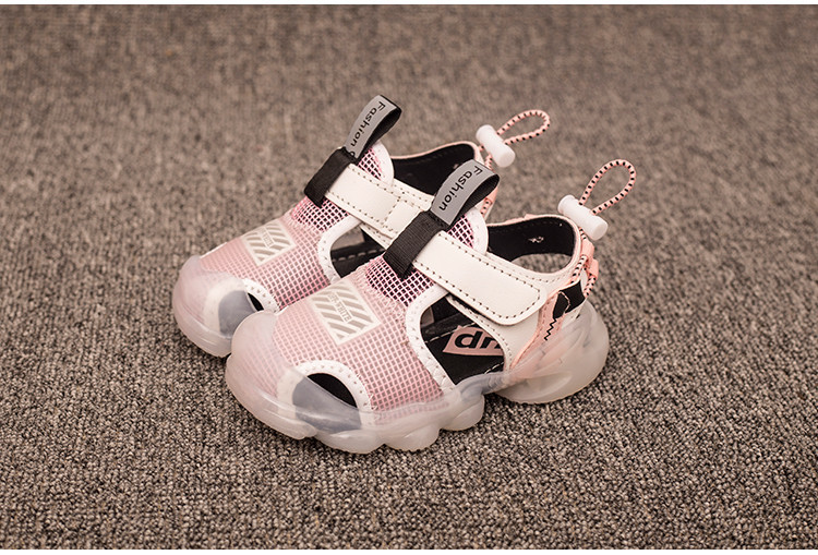 Sandale casual pentru copii cu sireturi si autocolante