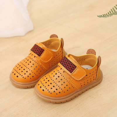 Sandale copii din piele cu autocolante - trei modele