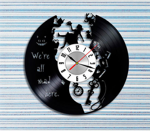 Ceas de perete rotund de vinil cu inscripția Suntem cu toții supărați aici