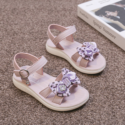 Sandale de fete moderne cu efect strălucitor și panglică