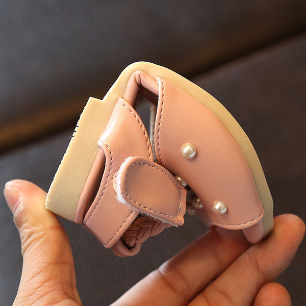 Sandale copii din piele cu flori si perle - talpa plata