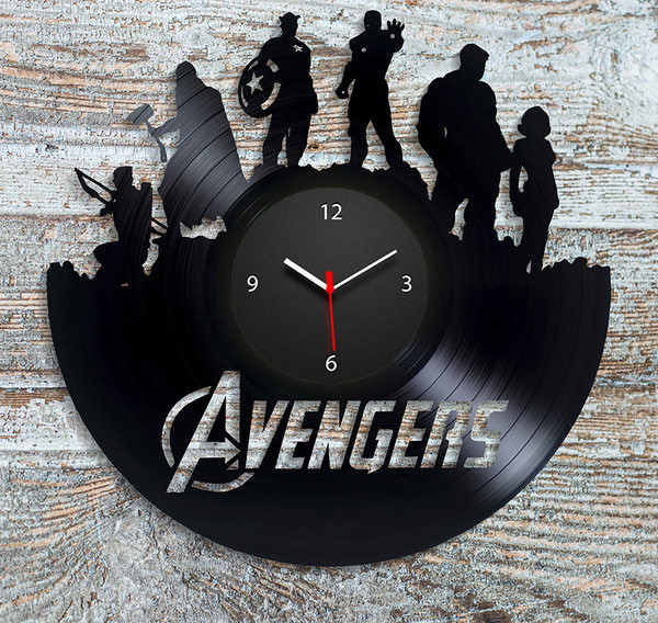 Ceas de perete rotund din vinil cu inscripția Avengers