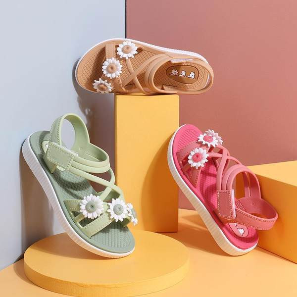 Sandale pentru copii cu flori 3D și talpă plată - două modele