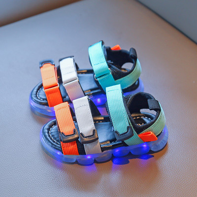 Casual παιδικά χρωματιστά σανδάλια με λουράκια βελκρό και φωτεινή σόλα