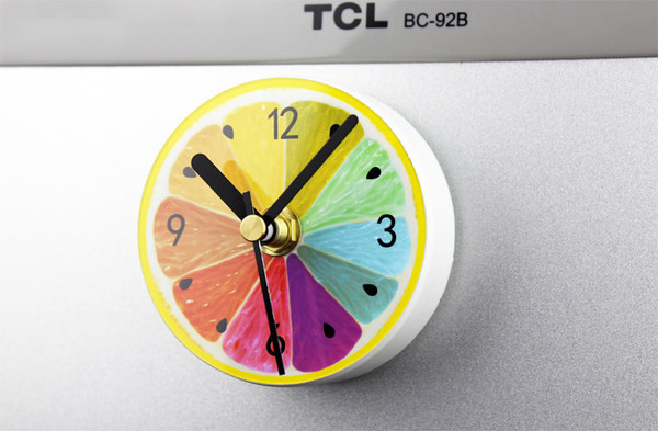 Διακοσμητικό ρολόι με μαγνητικό γάντζο σε στρογγυλό σχήμα