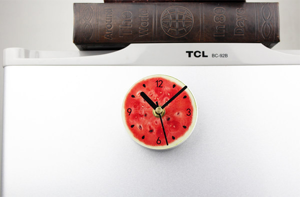 Mic potrivit pentru frigider ceas decorativ cu carlig magnetic cu fructe