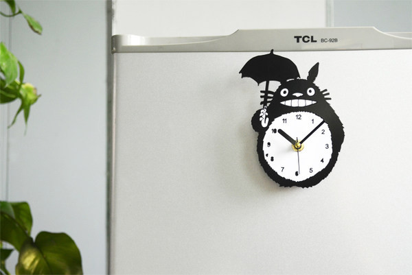 Ceas mic decorativ potrivit pentru frigider cu carlig magnetic