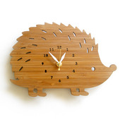 Ceas de lemn actual în formă de arici