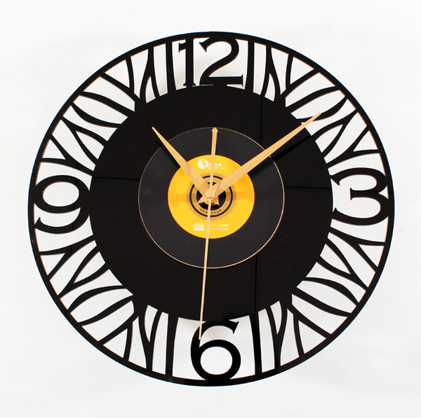 Ceas decorativ rotund din vinil elegant