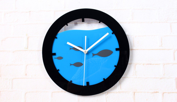 Στρογγυλό ρολόι τοίχου σε μορφή ψάρι