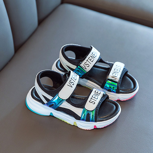 Sandale pentru copii cu talpă înaltă și inscripții