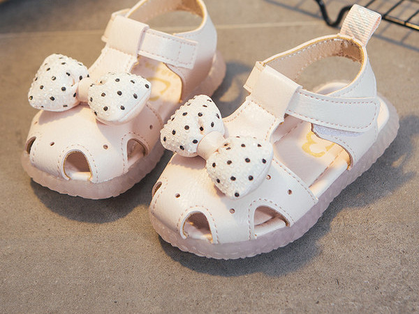 Sandale copii din piele cu panglica punctata