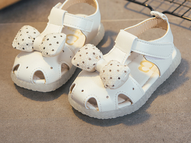 Sandale copii din piele cu panglica punctata