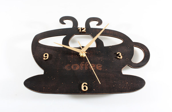 Ceas decorativ modern în formă de ceașcă cu inscripția Cafea