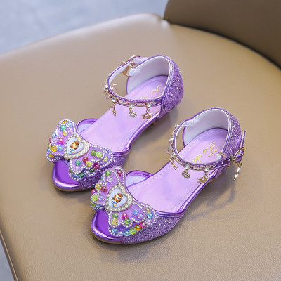 Μοντέρνα παιδικά σανδάλια με  πέρλες και λαμπερό στοιχείο για κορίτσια