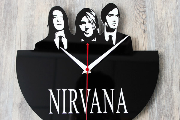 Ceas decorativ modern din vinil cu inscripția Nirvana