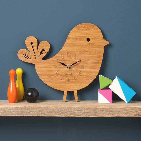 Ceas modern decorativ din lemn în formă de pasăre