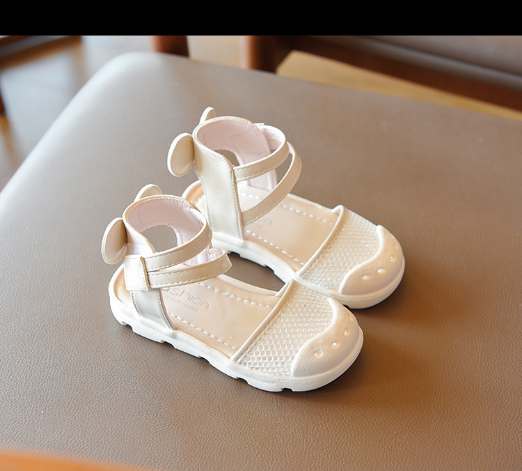 Sandale copii din piele cu plasture și element 3D