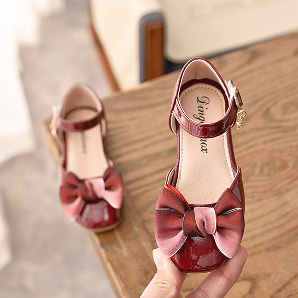 Παιδικά σανδάλια με κορδέλα 3D και αγκράφα