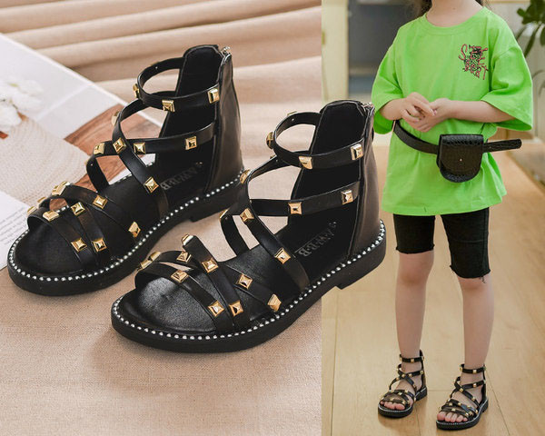 Παιδικά σανδάλια με μαλακά πέλματα και τρουξ - για κορίτσια